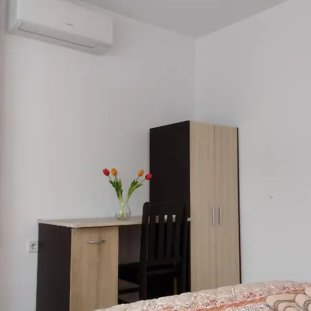 Harmony Tranquility Comfort And Free Parking דירה