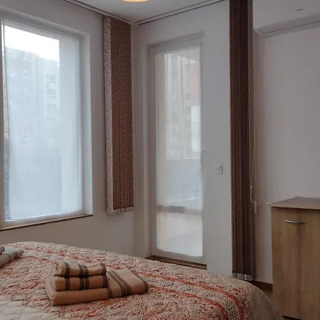 Апартаменты Harmony Tranquility Comfort And Free Parking