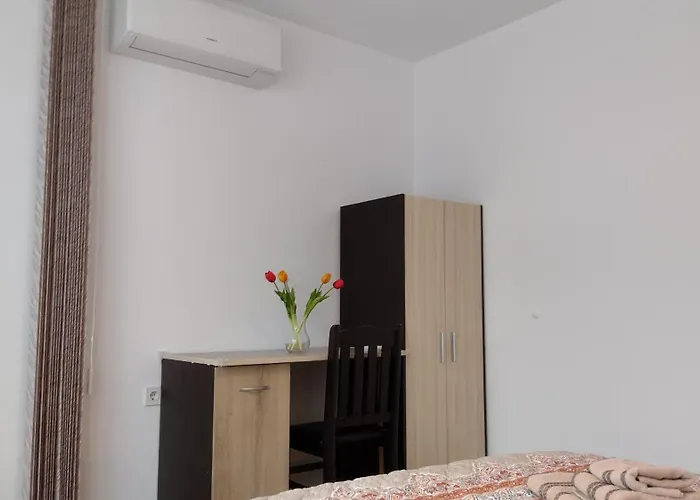 Harmony Tranquility Comfort And Free Parking Апартамент